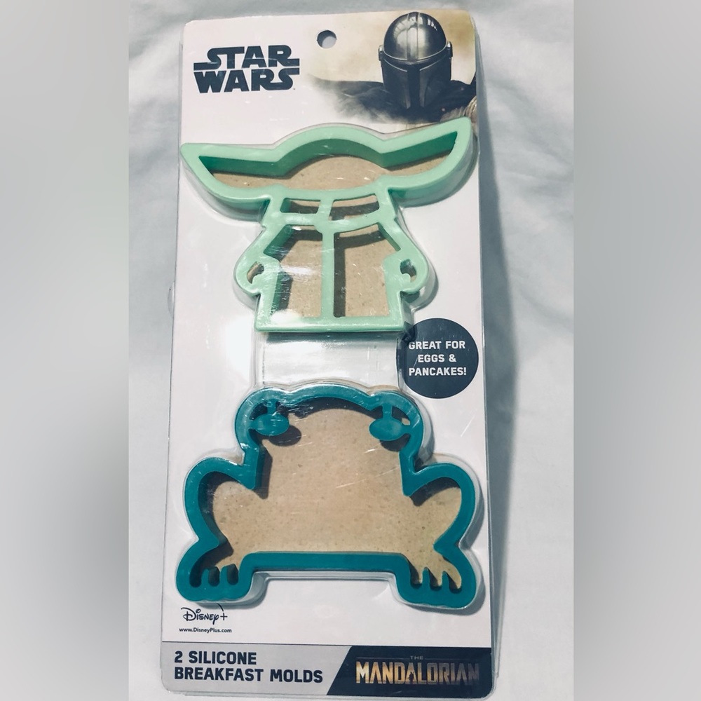 Disney Star Wars Baby Yoda silicone Green and Mint.
